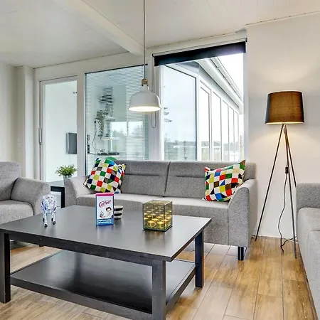 Dome - 750m From The Sea By Interhome