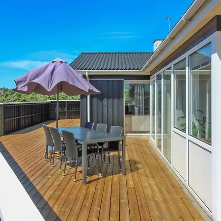 Dome - 750m From The Sea By Interhome Løkken
